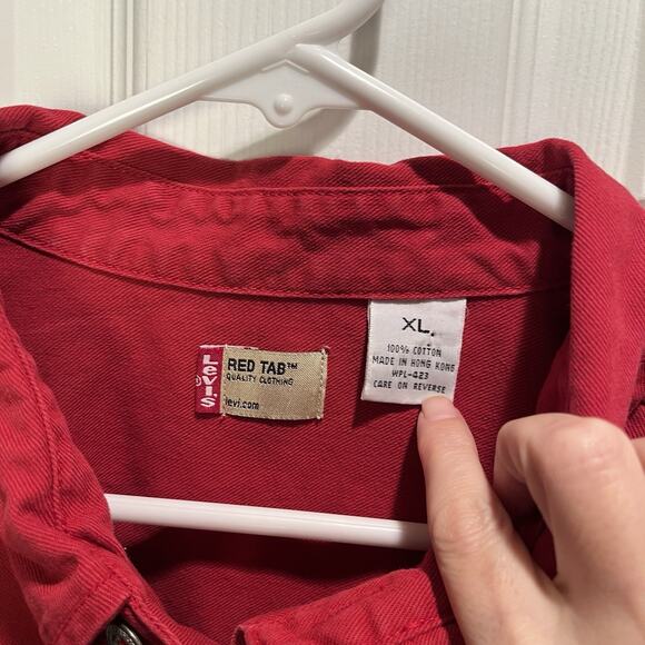 Levis Shirt Mens XL Red Denim Long Sleeve Work Red Tab Metal Buttons 100% Cotton - Picture 3 of 9